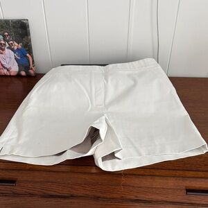 SPANX Women's White stretchy Jean Shorts